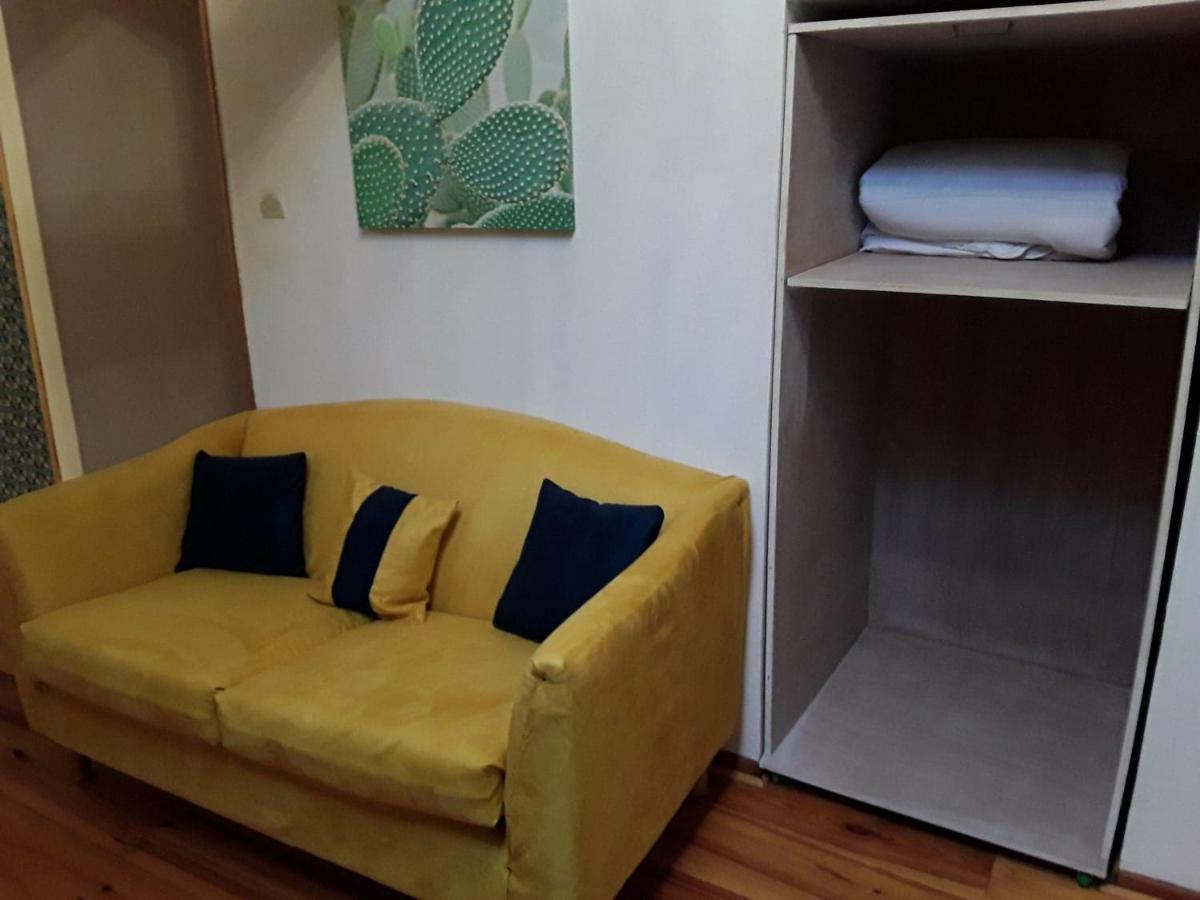 Chambre Sergeanne Doulezon Bagian luar foto